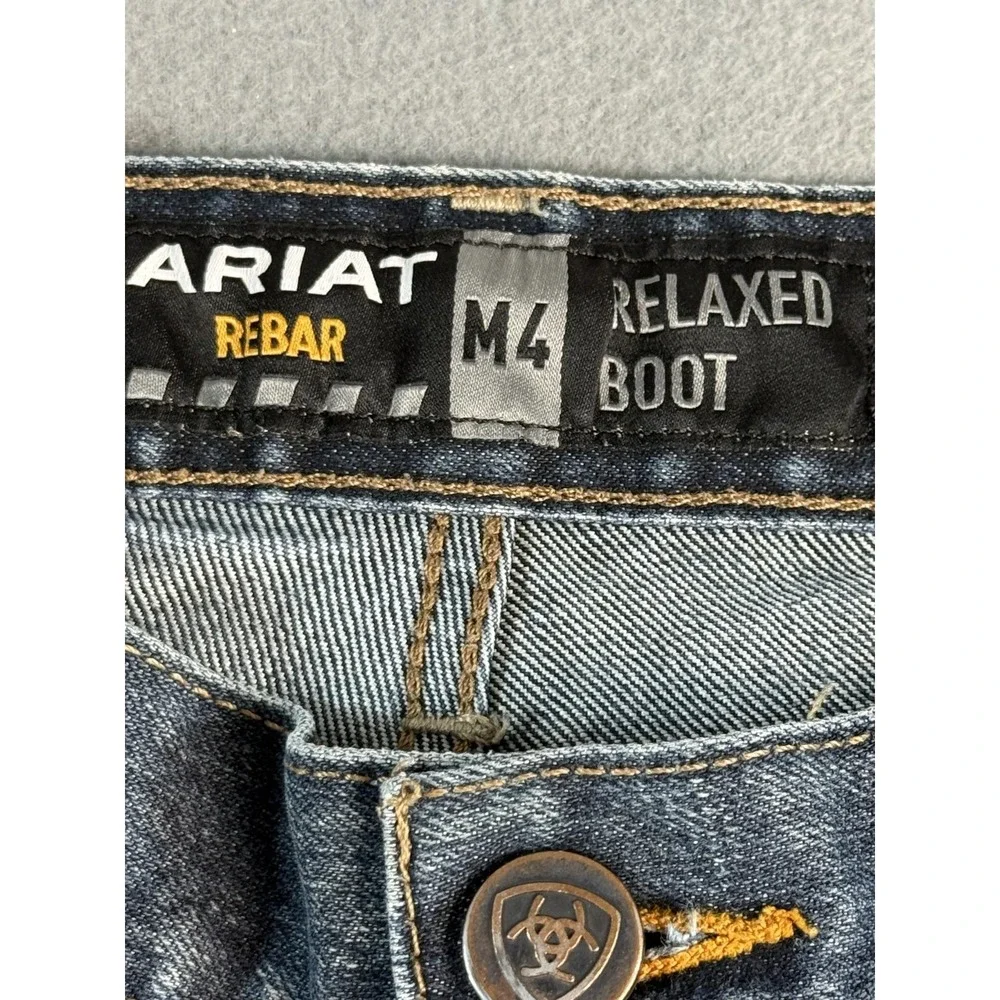 Ariat Rebar M4 Relaxed Boot Jeans Mens 30x33 Med Wash Blue Distressed Denim